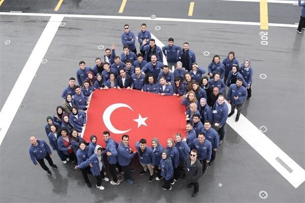 Üniversiteli gençler, Gazi Mustafa Kemal Atatürk'ün Milli Mücadele'yi başlatmak üzere
