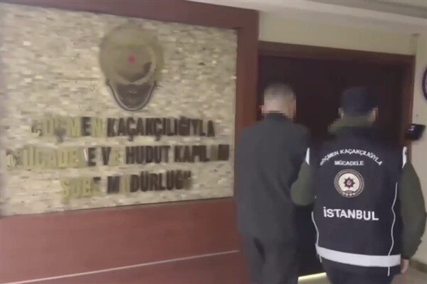 İçişleri Bakanı Yerlikaya, 6 İlde düzenlenen operasyonlarda 11 ülkede haklarında Interpol tarafından
