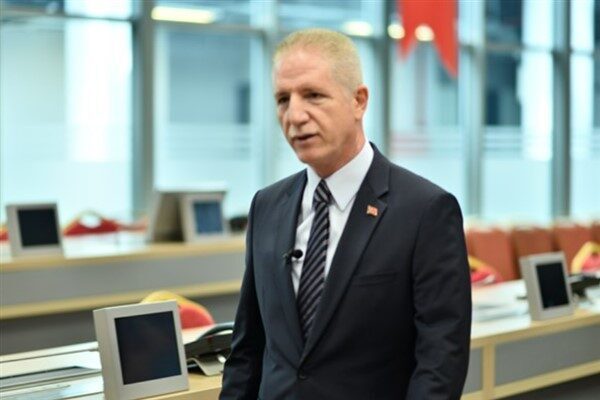 Vali Gül, ataması nedeniyle görevinden ayrılan İstanbul Tapu ve Kadastro