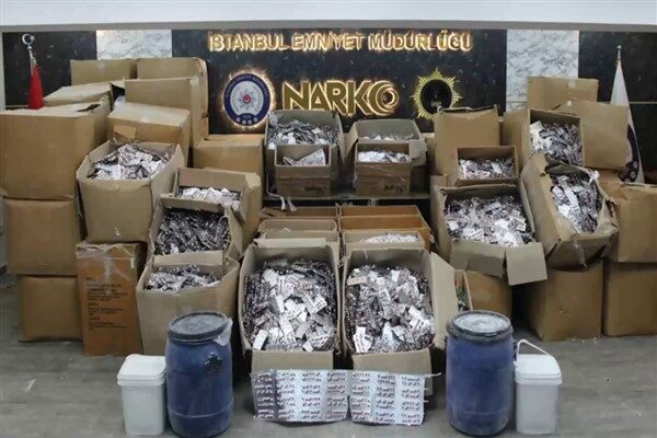 İçişleri Bakanı Yerlikaya, Silivri, Bağcılar, Bahçelievler ve Başakşehir’de düzenlenen operasyonlarda;