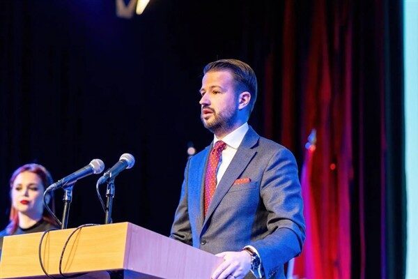 Karadağ Cumhurbaşkanı Milatoviç, Tiran'da düzenlenen Avrupa Siyasi Topluluğu 6. Zirvesi'ne