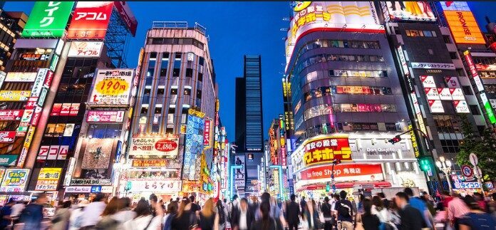 Japonya'nın referans endeksi Nikkei 225 yüzde 0,98 düşüşle 37.755,51 puandan