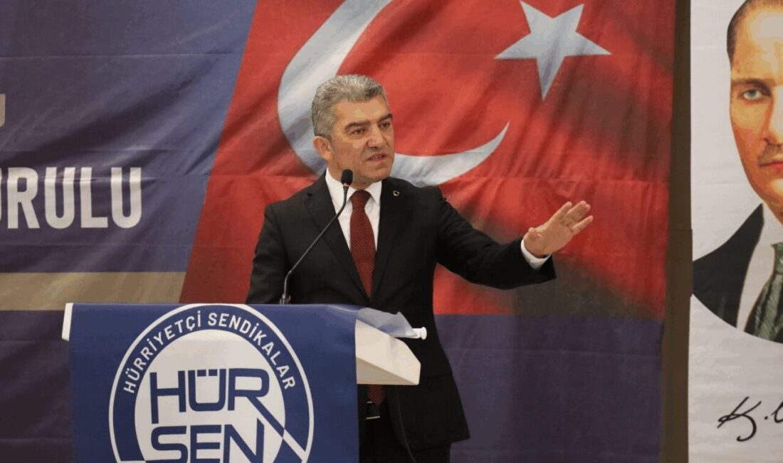Terör örgütü PKK'nın kendini feshetmesini değerlendiren Hürriyetçi Eğitim Sen Genel Başkanı