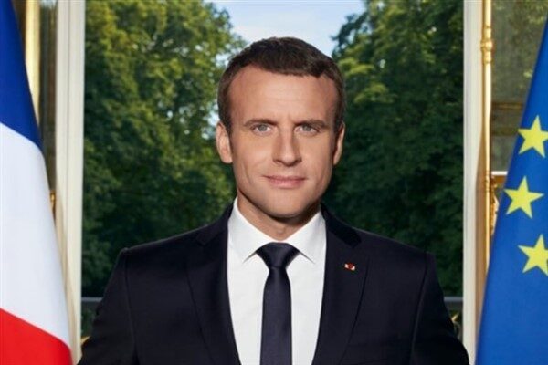 Fransa Cumhurbaşkanı Emmanuel Macron, Güney Afrika Devlet Başkan Yardımcısı Paul