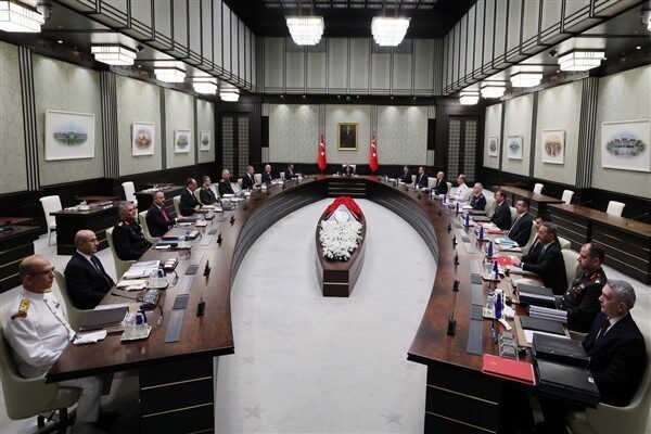 Toplantının ardından yayımlanan bildiride, terörle mücadele başta olmak üzere bölgesel