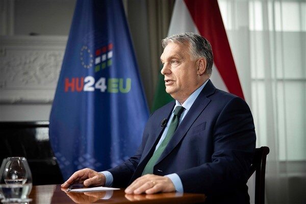 Macaristan Başbakanı Orban, Manfred Weber’in, Ukrayna'nın AB'ye katılma hakkı olduğunu