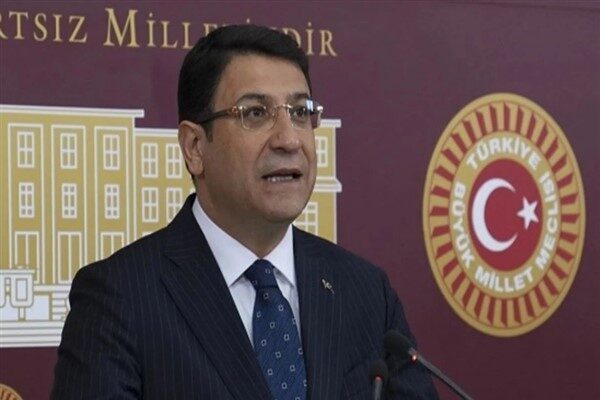 Adalet Komisyonu Üyesi de olan Şahin, şunları ifade etti: “HSK