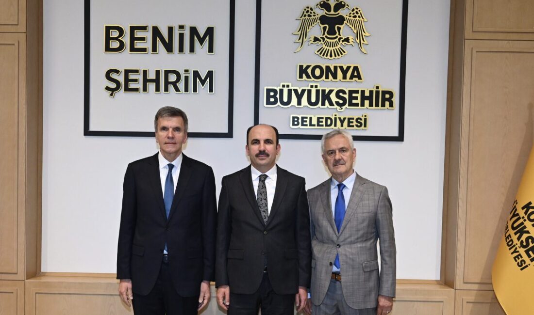 Şehabi konferansta, Osmanlı’nın Balkanlar’daki kültürel mirasını ve Kalkandelen Alaca Camii’nin