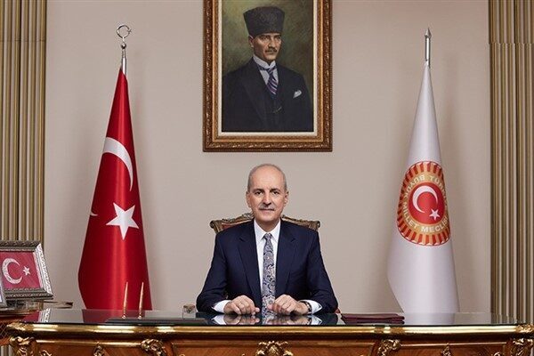 Türkiye Büyük Millet Meclisi (TBMM) Başkanı Numan Kurtulmuş, annelerin toplumun
