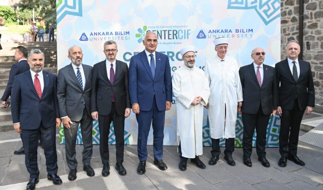 Kültür ve Turizm Bakanı Mehmet Nuri Ersoy, Anadolu Medeniyetleri Müzesi’nde