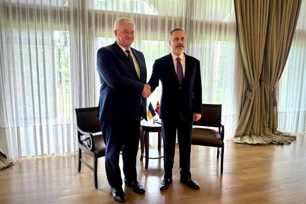 Ukrayna Dışişleri Bakanı Sybiha, Türkiye Dışişleri Bakanı Hakan Fidan ile