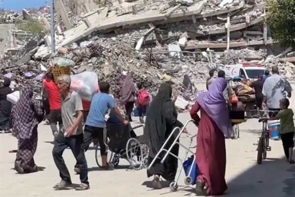 Lazzarini, Gazze’de yaşanan açlık krizinin insani yardımların siyasi ve askeri