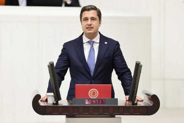 CHP Parti Sözcüsü Deniz Yücel, İstanbul Büyükşehir Belediye (İBB) Başkanı Ekrem