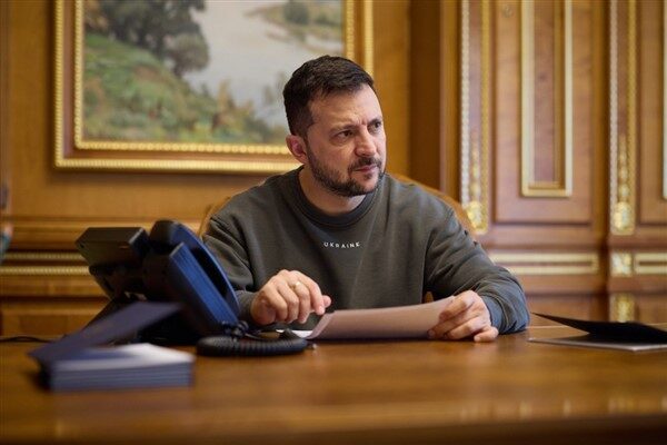  Ukrayna Devlet Başkanı Volodimir Zelenski,Papa XIV. Leo ile telefon görüşmesi