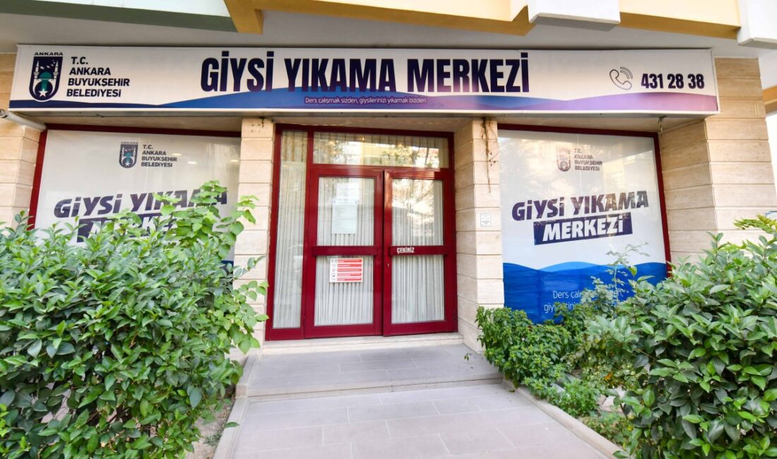 ABB’DEN ÖĞRENCİLERE ÜCRETSİZ GİYSİ YIKAMA HİZMETİ Büyükşehir Belediyesi, başta üniversite öğrencilerine sağladığı imkânlarla eğitime, gençliğe ve