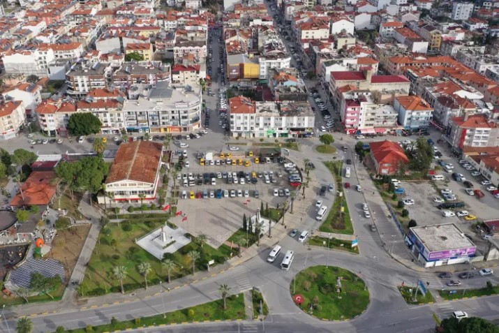 Muğla Dalaman’da 13 Yıllık İmar Sorunu Sonunda Çözüme Kavuştu Muğla Büyükşehir Belediyesi Haziran Ayı Meclisi’nde, Dalaman’ın 13 yıldır çözüm