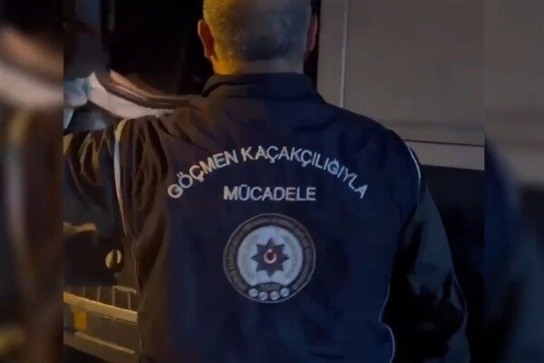 İçişleri Bakanı Yerlikaya, 51 ilde göçmen kaçakçılığı organizatörleri ve düzensiz