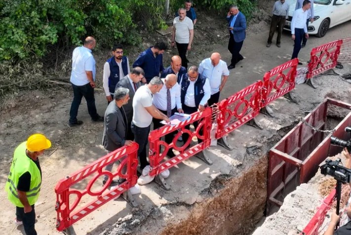 Malatya Altyapı Çalışmalarını Yerinde İnceledi Büyükşehir Belediye Başkanı Sami Er ve MASKİ Genel Müdürü Sinan