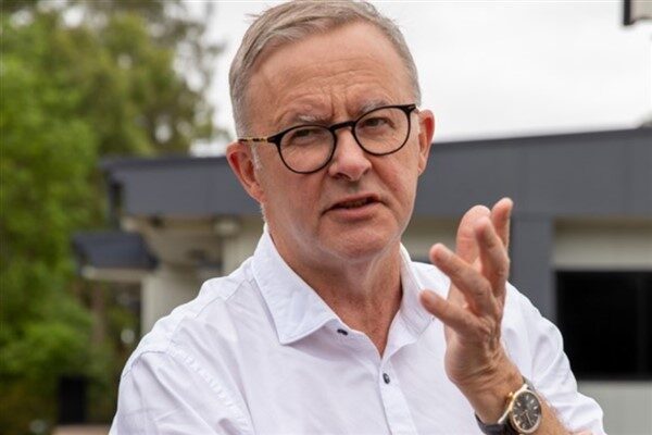 Albanese, Avustralyalı girişimcilerin ve uzmanların yapay zekâdan kuantum teknolojilerine, savunmadan