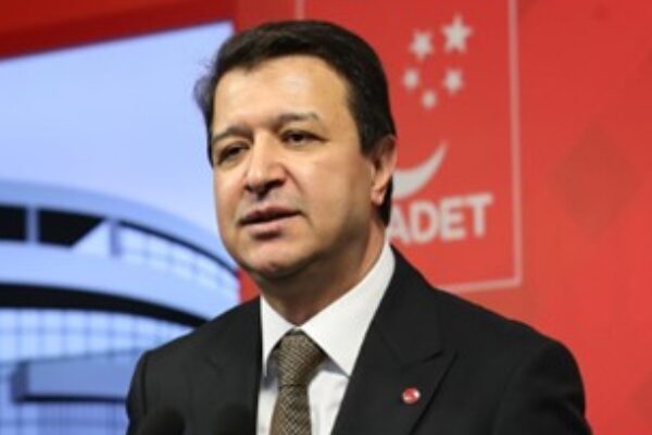 Arıkan, sosyal medya hesabından yayımladığı mesajda Yaşargil’in ailesi ve yakınlarına