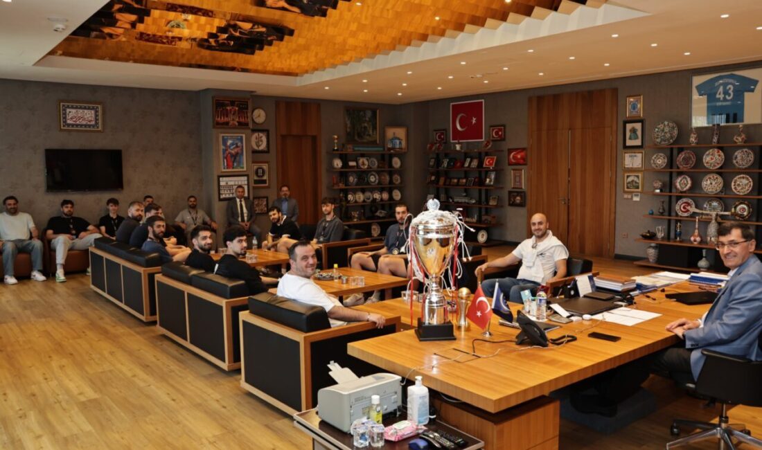 Kütahya Belediye Başkanı Eyüp Kahveci, Türkiye Basketbol Federasyonu Erkekler Bölgesel