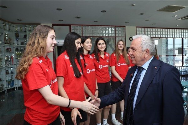 Balkan ve Avrupa Şampiyonası hazırlıklarını Nilüfer Belediyesi Üçevler Spor Tesisi’nde