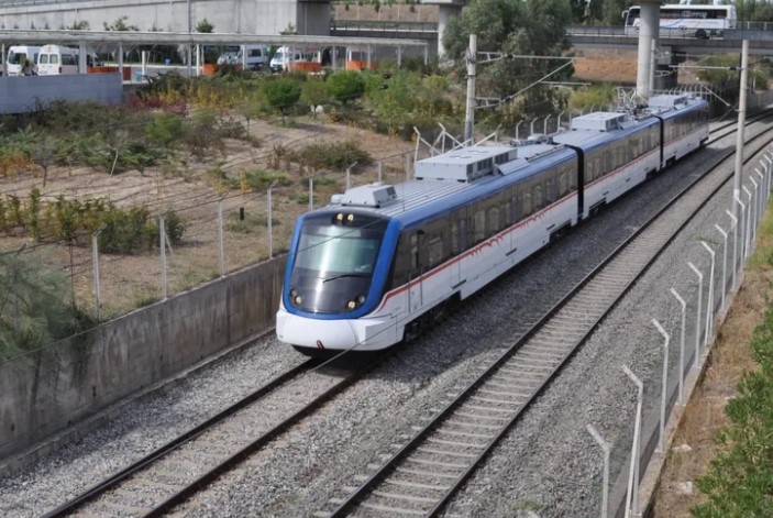 İZBAN’da İki İstasyon Arasında 3 Günlük Sefer Kesintisi İzmir Aliağa’daki konteyner limanı ile karayolu bağlantısını geliştirmek amacıyla yapılacak