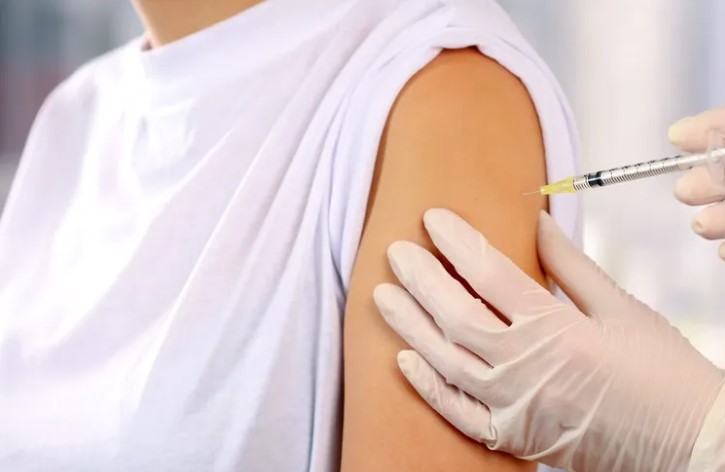Kolay İK, Çalışanlarına Ücretsiz HPV Aşısı İmkanı Sunan Sağlık Sigortası