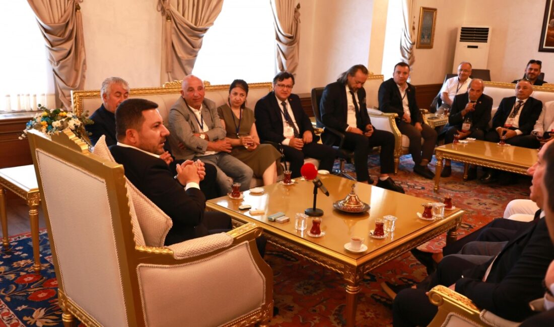 Türkiye Gazeteciler Konfederasyonu Heyeti Nevşehir Belediyesinde 28.Başkanlar Kurulu toplantısı için Nevşehir’e gelen Türkiye Gazeteciler Konfederasyonu (TGK)