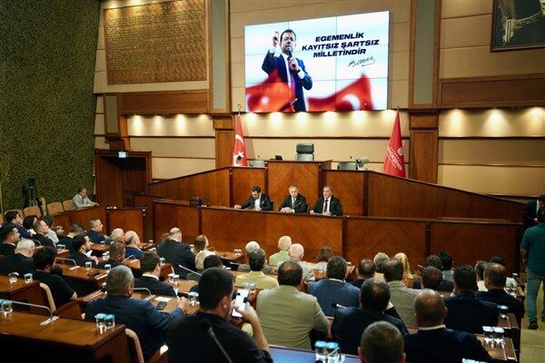 CHP’li, nüfusu 100 binin üzerindeki belediye başkanları, Bandırma’daki toplantı öncesinde