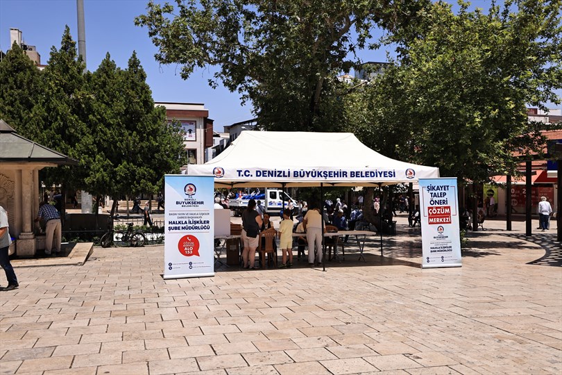 Denizlililer Bayramyeri Meydanı’nın Geleceğini Belirliyor Denizli Büyükşehir Belediyesi, kentin en önemli ve tarihi alanlarından Bayramyeri