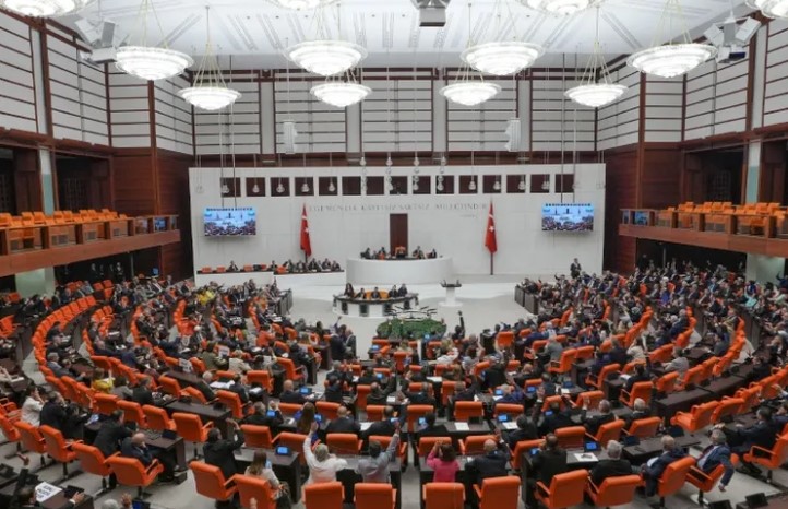 10.Yargı Paketi TBMM’de Onaylandı: Ceza ve İnfazda Kritik Değişiklikler TBMM Genel Kurulu’nda kabul edilen 10. Yargı Paketi, noter disiplin
