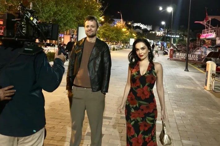“Aşk Şarkısı” Devam Filmiyle Geri Dönüyor 2017 yılında FOX TV’de yayınlandığında reyting rekorları kırarak yayınlandığı günün