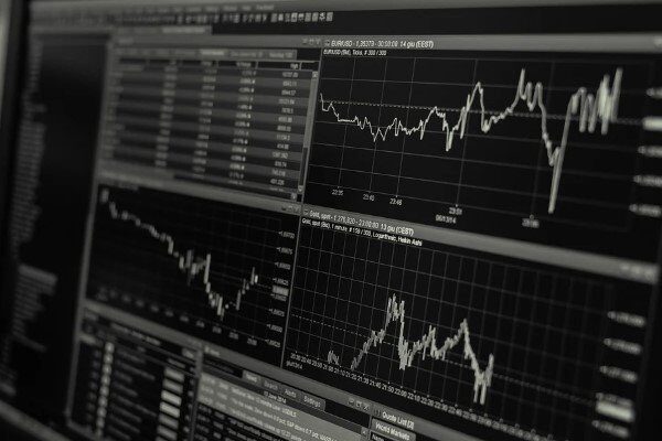 Halk Yatırım’ın raporunda ABD piyasalarının, Londra’da devam eden ABD-Çin ticaret