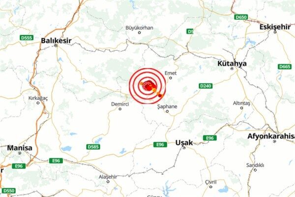 Boğaziçi Üniversitesi Kandilli Rasathanesi ve Deprem Araştırma Enstitüsü (KRDAE) verilerine
