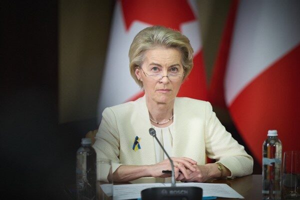 Avrupa Birliği (AB) Komisyonu Başkanı Ursula von der Leyen, bugün