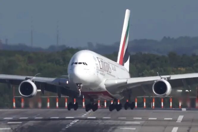 Lübnan'da Middle East Airlines, Cumartesi öğleden sonra Beyrut Havalimanı'nda uçuşlarına