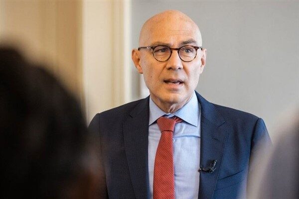 BM İnsan Hakları Yüksek Komiseri Türk, Kongo Demokratik Cumhuriyeti'ndeki durumun