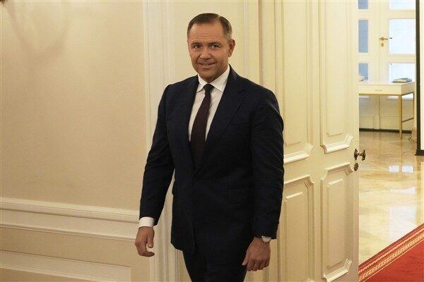 Çin Cumhurbaşkanı Xi Jinping, Polonya Cumhurbaşkanlığı seçimlerini kazanan Karol Nawrocki’ye
